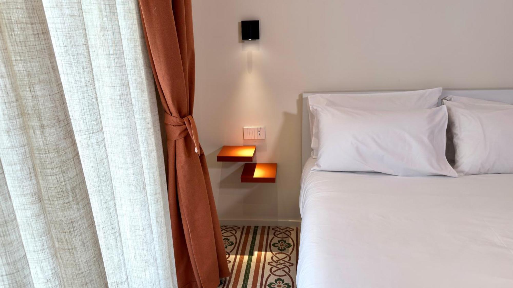 Michelangelo 48 Guest house *